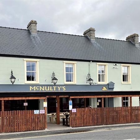 Mcnulty'S Guest House אניסקרון מראה חיצוני תמונה